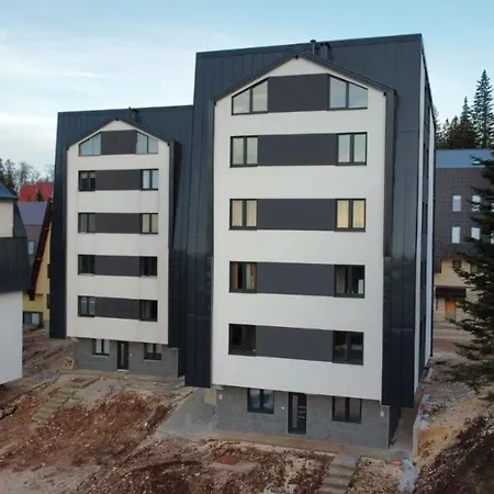 Aspen Apartment *