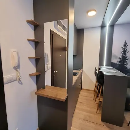 Aspen Apartment *